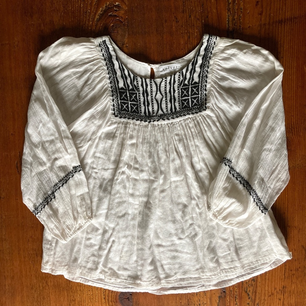 Velvet by Graham & Spencer White 100% Cotton Black Embroidered Shirt Size Small - Picture 2 of 13